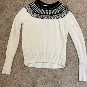 Size XS Vinyard Vine long sleeve sweater